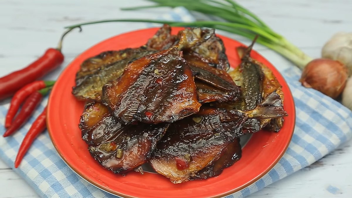 cách chế biến cá chỉ vàng khô