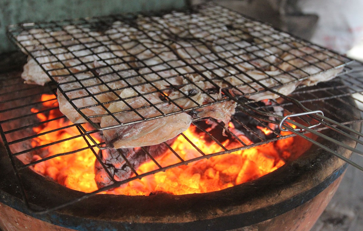 bà bầu ăn mực khô được không