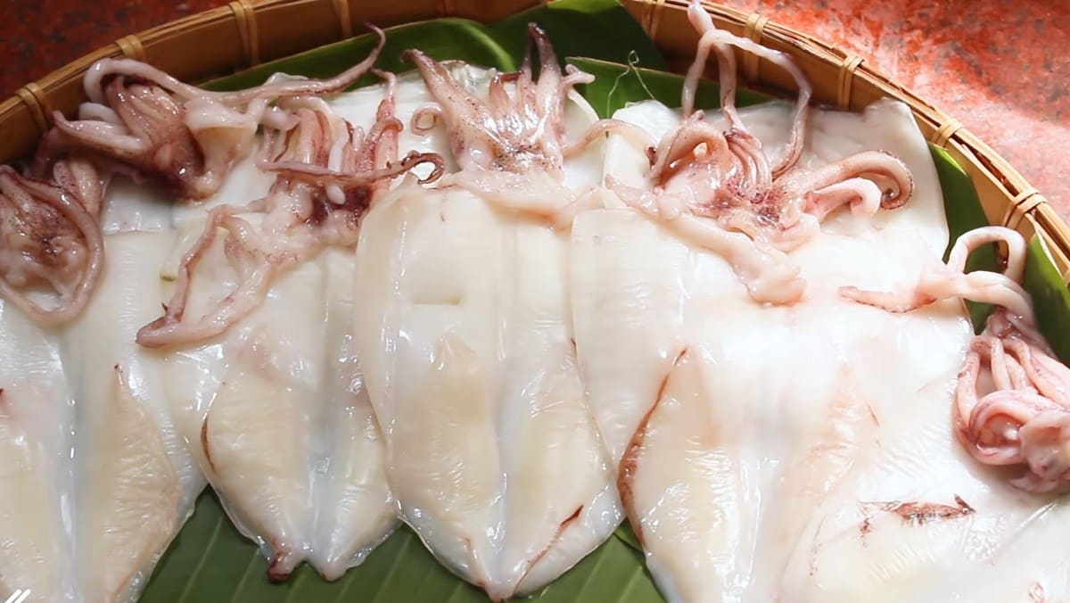 Mực 1 nắng Đà Nẵng phơi khô