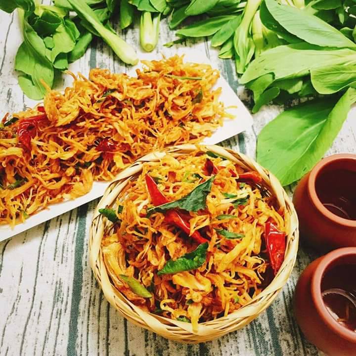 Cách Làm Khô Gà Không Cần Lò Nướng khô gà
